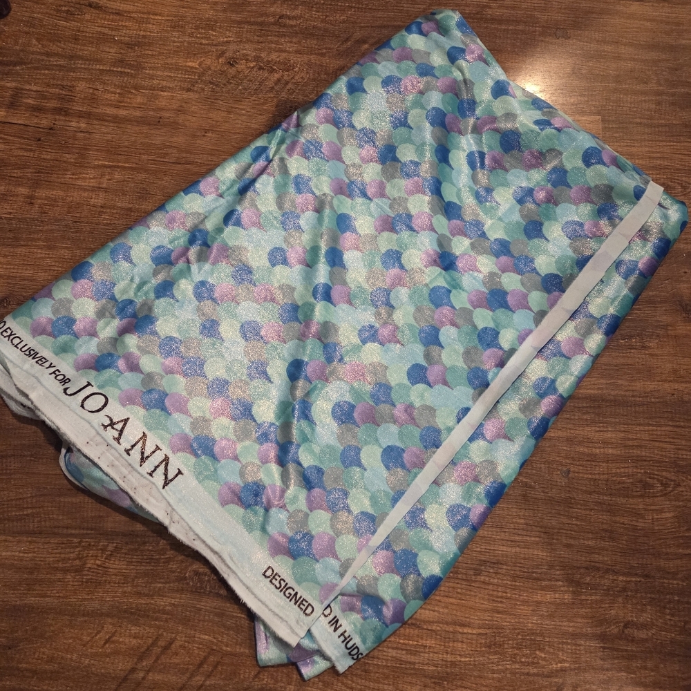 4.5 Yards JoAnn Fabric Mermaid Scale Glitter Iridescent Sew Sewing Material